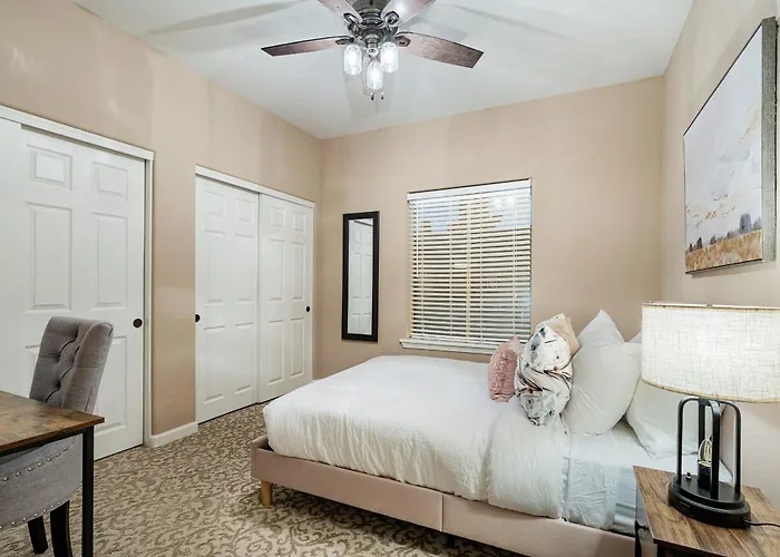 Holiday home Pinnacle Perfection By Porter Heated Pool W Outdoor Putting Scottsdale