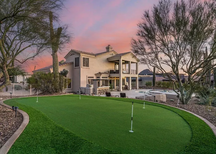 Pinnacle Perfection By Porter Heated Pool W Outdoor Putting Holiday home *