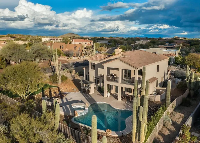 Pinnacle Perfection By Porter Heated Pool W Outdoor Putting